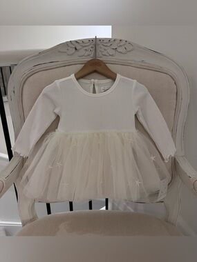 Baby 6~9 Mth Fancy Dress With Star Embroidery by Rise Little Earthling NWT